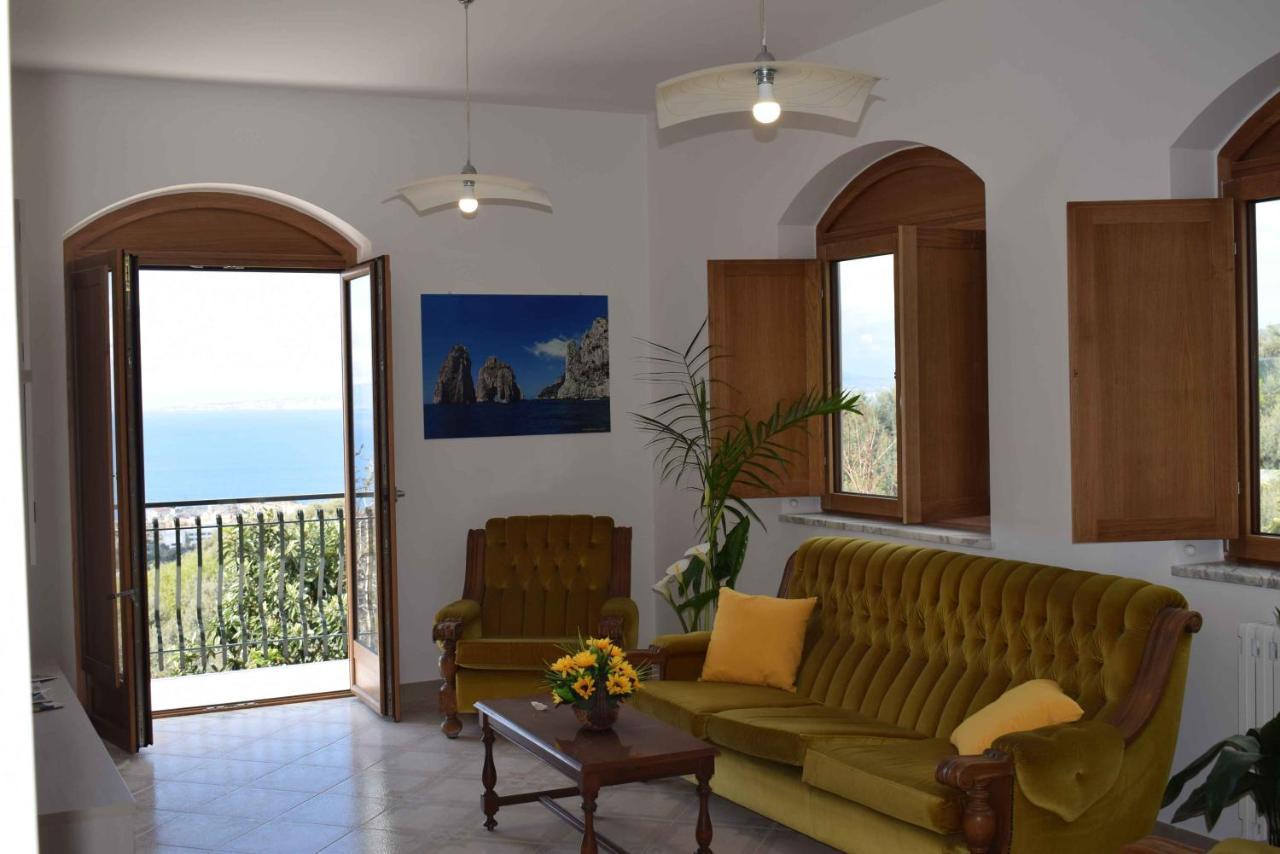 Achille Home B&B Sorrento Dış mekan fotoğraf