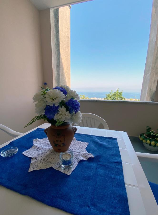 Achille Home B&B Sorrento Dış mekan fotoğraf