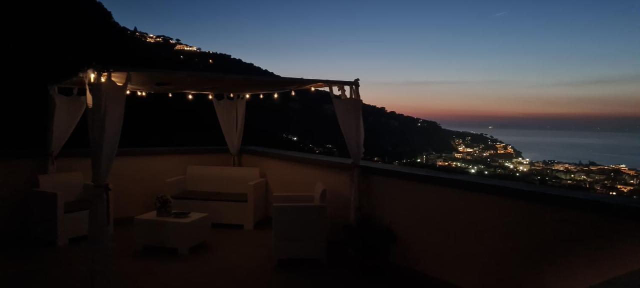 Achille Home B&B Sorrento Dış mekan fotoğraf